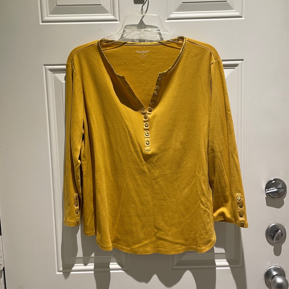 Westport Golden Yellow Faux Button V-cut Cotton Long Sleeve Tee Top Size XL